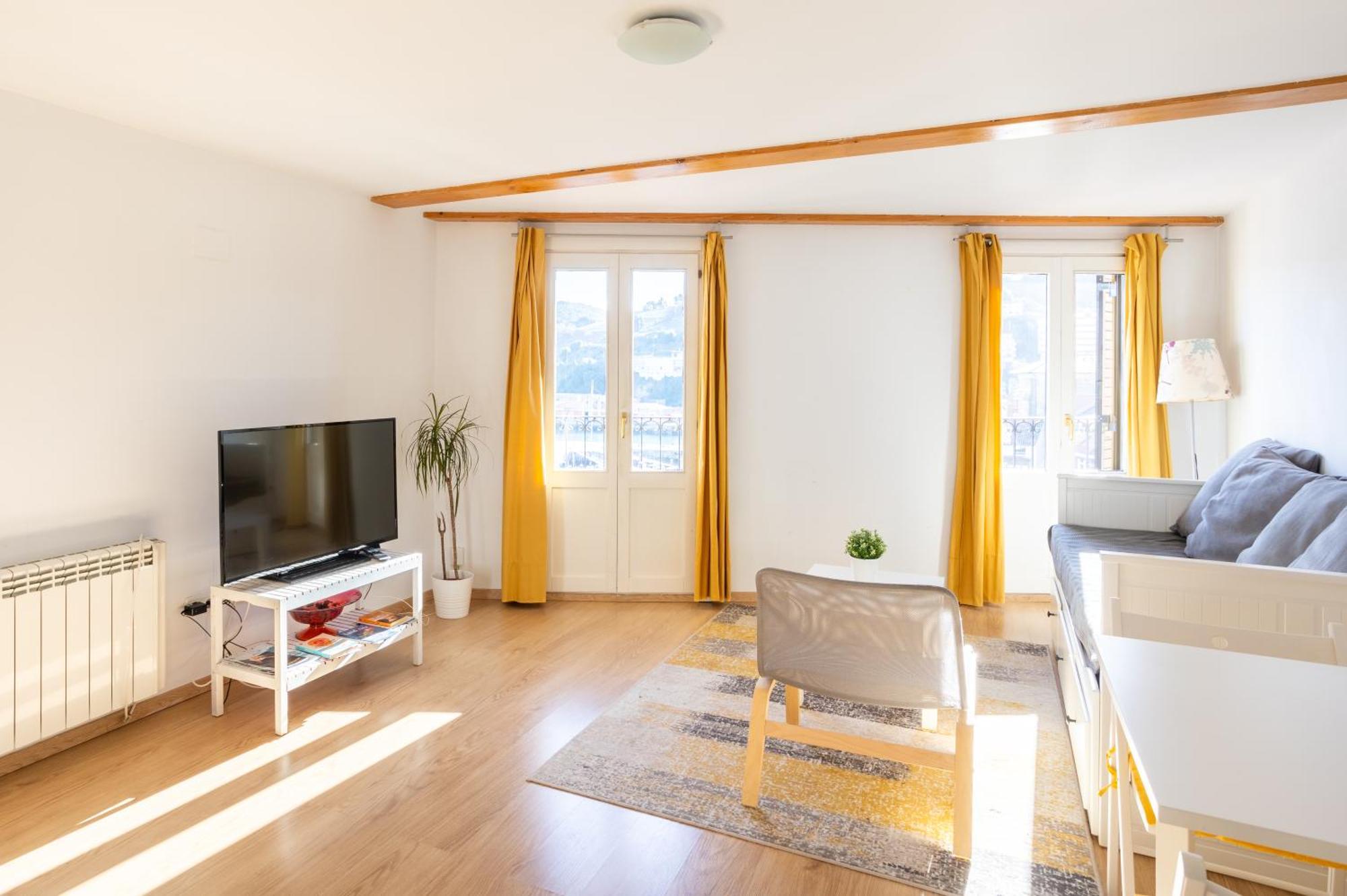 Apartamentos Bermeo, Museoa エクステリア 写真