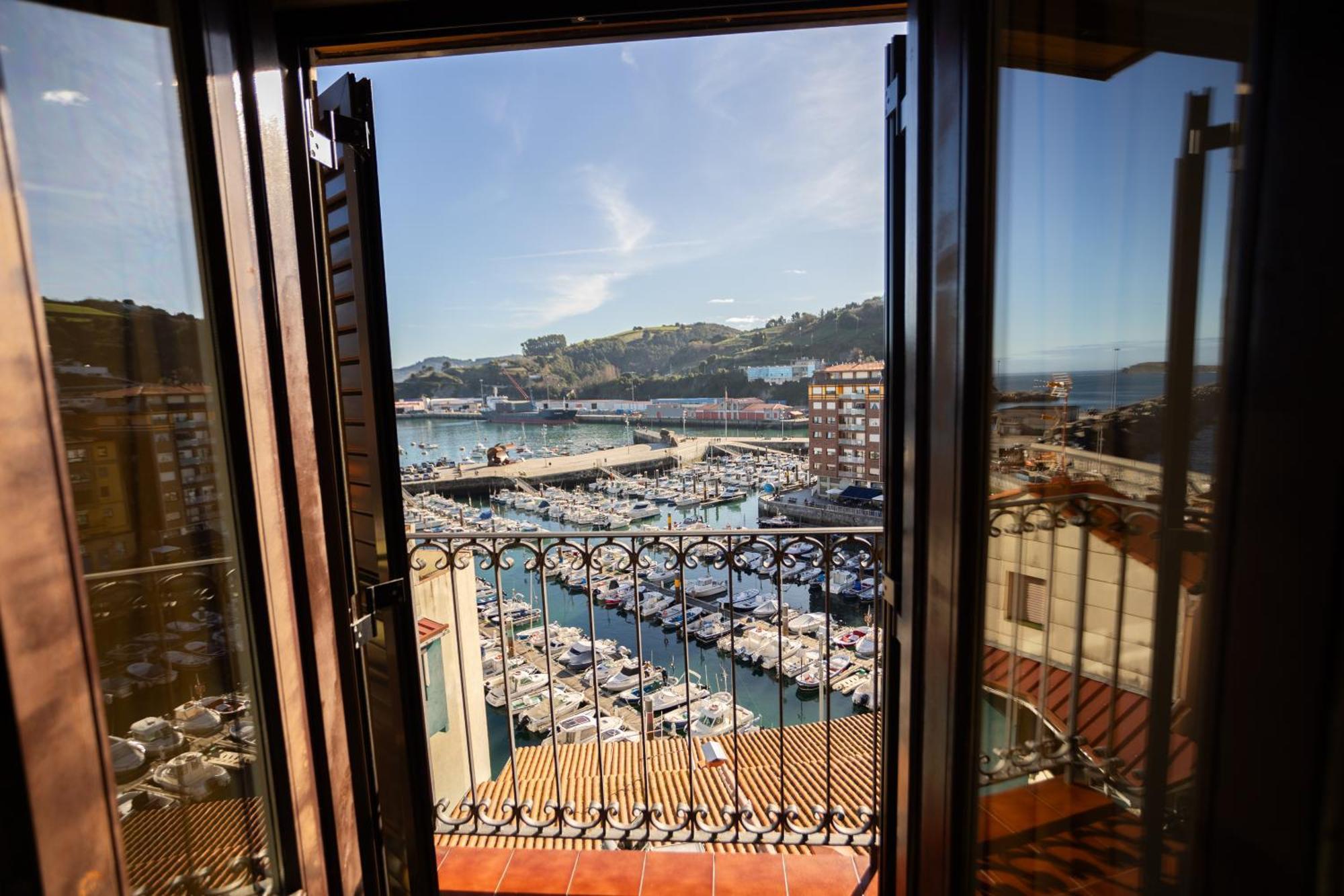 Apartamentos Bermeo, Museoa エクステリア 写真